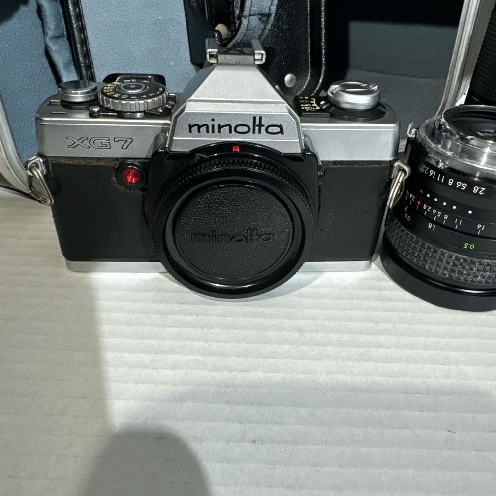 Minolta XG-7 Vintage MedFormat SLR Film Camera, Lenses, With Case UNTESTED